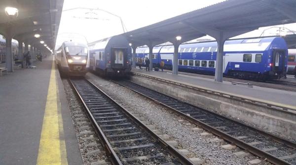 gara de nord  intarzieri trenuri  avarie la reteaua electrica
