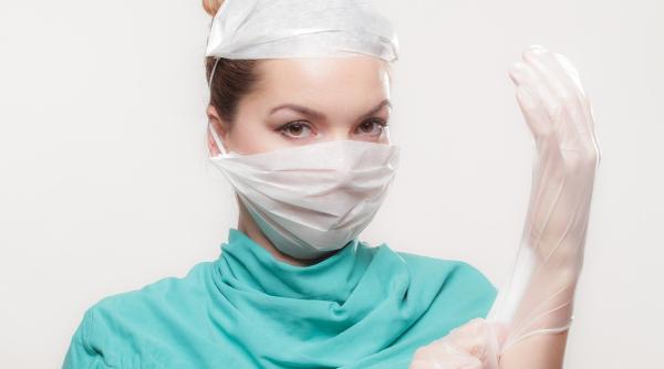 epidemie gripa cum se poarta corect masca chirurgicala sfatul medicului