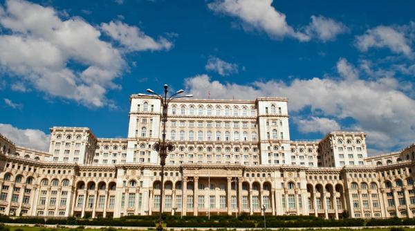 palatul parlamentului costuri uriase de facturi si reparatii