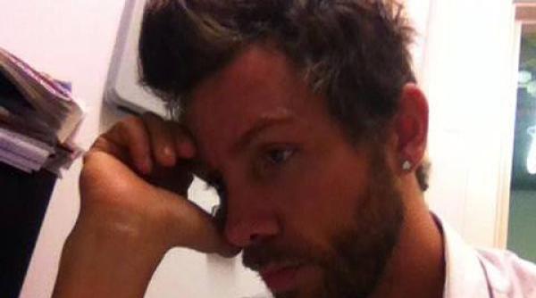 matthew mode medic fals ce a facut aseara dupa izbucnirea scandalului