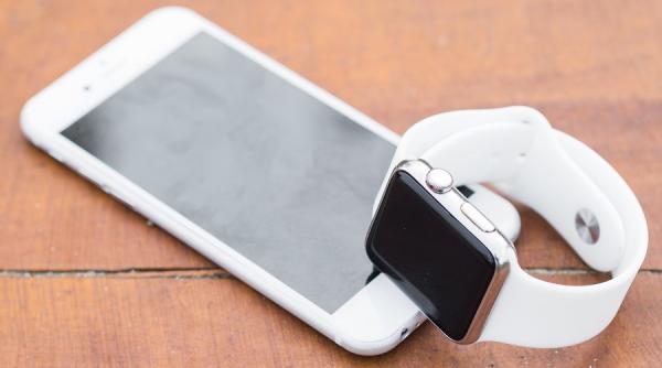 device periculos smartwatch pentru copii retras de pe piata