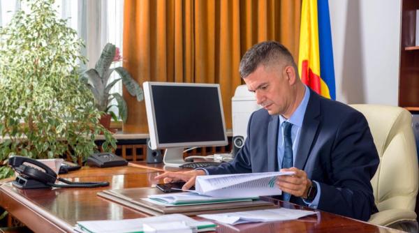 steriu iohannis ambitii personale nu avea ce cauta sa fie presedinte