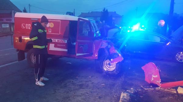 a fost solicitat elicopterul smurd autospeciala de pompieri  implicata intr un accident