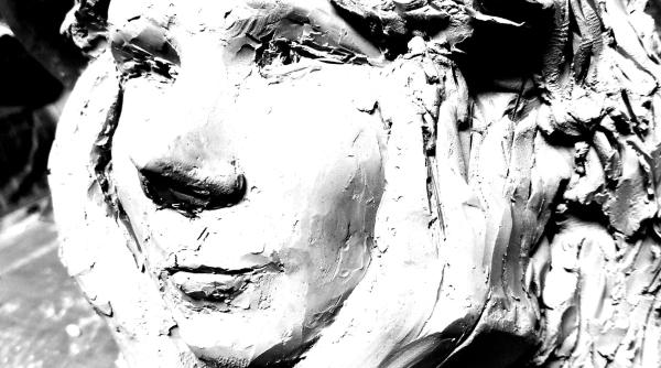 metafore ale spiritualitatii la galeria calderon