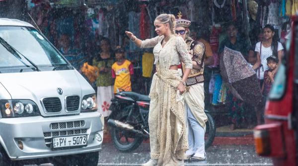 concurentii asia express enervati la culme de bianca dragusanu ce cauti tu aici