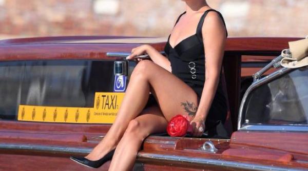 premii grammy val de critici lady gaga gest fata de cardi b