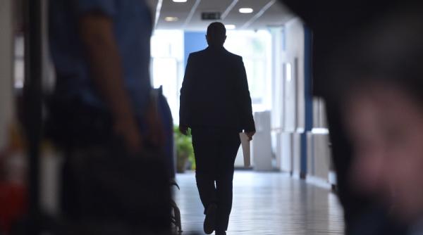 borza previziune despre kovesi zarurile au fost aruncate