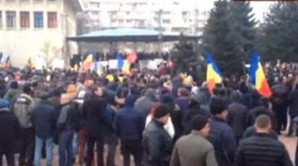 protest in fata ministerului comunicatiilor