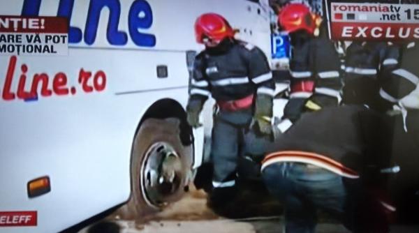 incident grav pe kiseleff soferul prins sub autocar