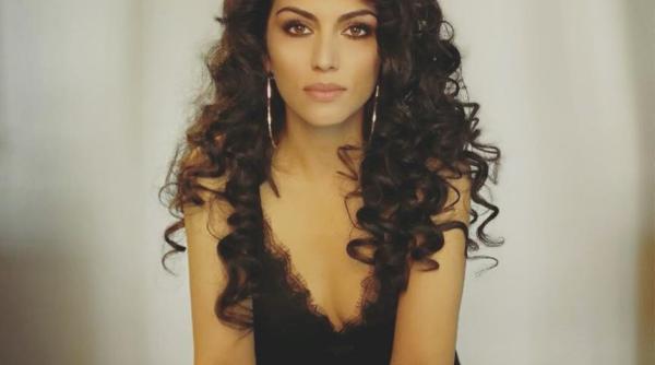 doinita oancea surpriza emotionata a inceput la miezul noptii sunt fericita