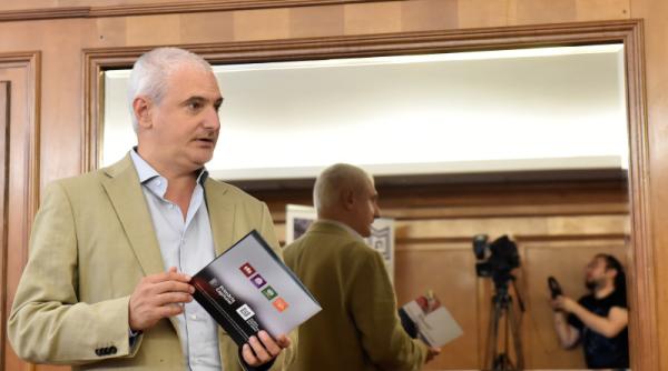 istoricul adrian majuru la interviurile dcnews