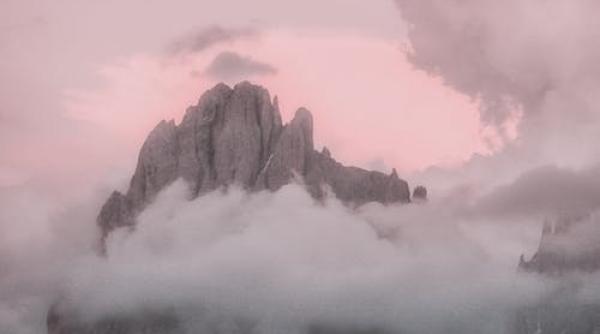 cea mai inalta functie din romania