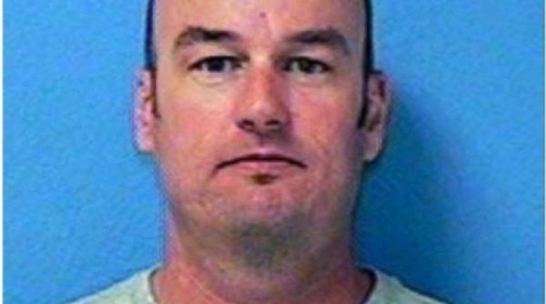 un fost puscas marin arestat pentru terorism