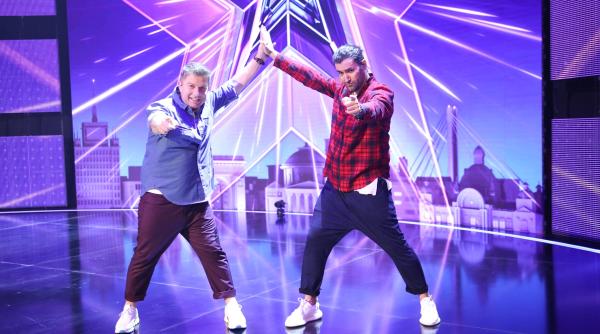 ema stoian golden buzz la pro tv reactii fulger cata invidie pe unii cum poti sa scrii ca