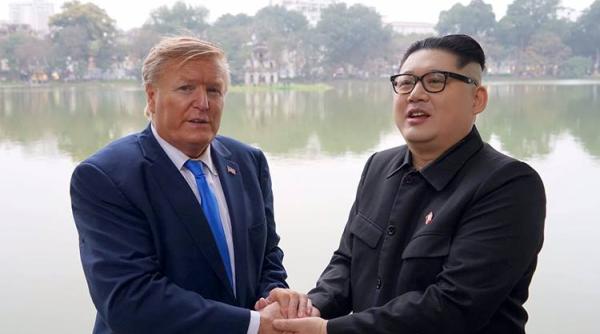 partid unic fara simtul umorului kim expulzat din vietnam autoritatile comuniste deranjate