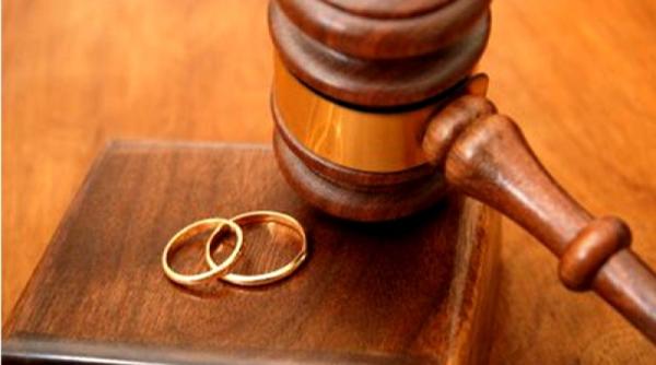 obligatii suplimentare pentru cei care divorteaza