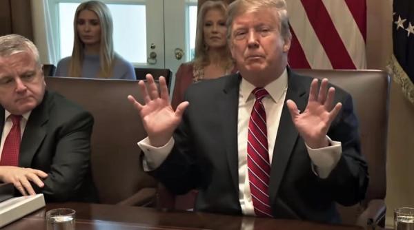 donald trump multumit de procesul care il lega de rusia