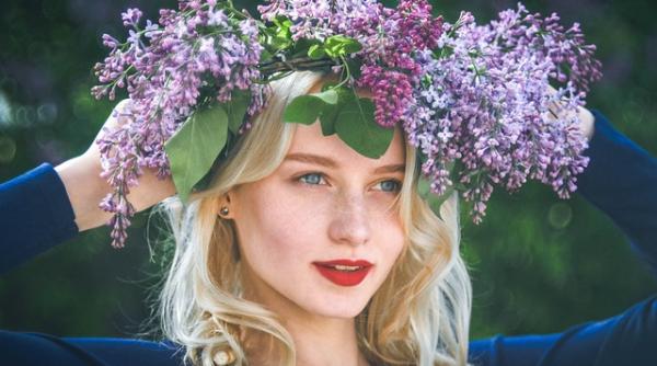 felicitari 8 martie ziua femeii cele mai frumoase mesaje