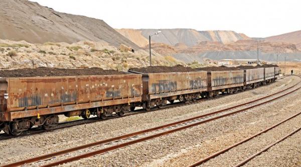 zeci de mii de oameni platiti de stat ca sa nu faca nimic