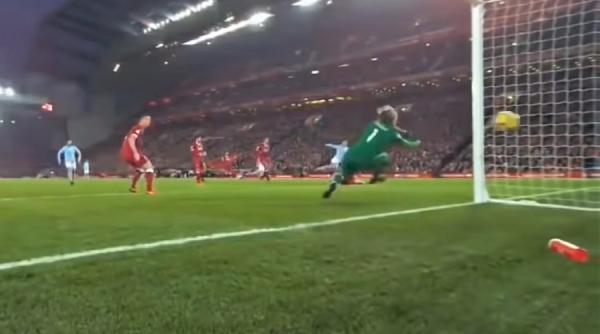 portarul loris karius nu scapa de huiduieli si critici