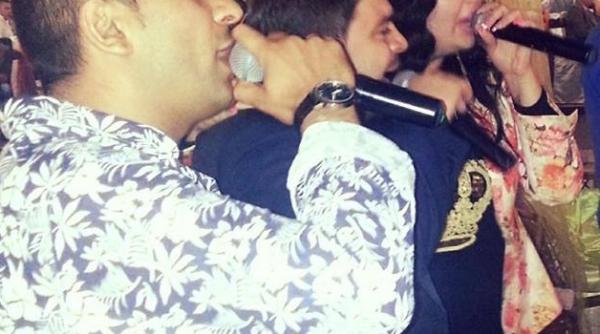 cantaret de manele beat la volan a lesinat la semafor