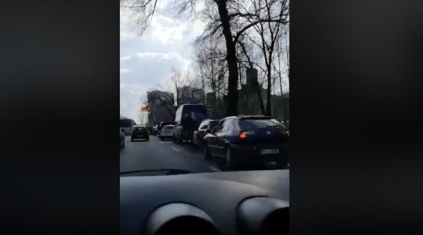 protest sieu in bucuresti masinile oprite pe sosea