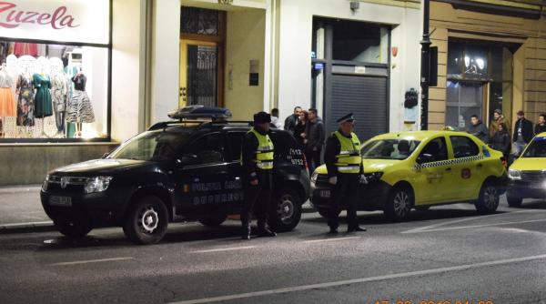 razie in centrul vechi  bucuresti  ce au gasit politistii