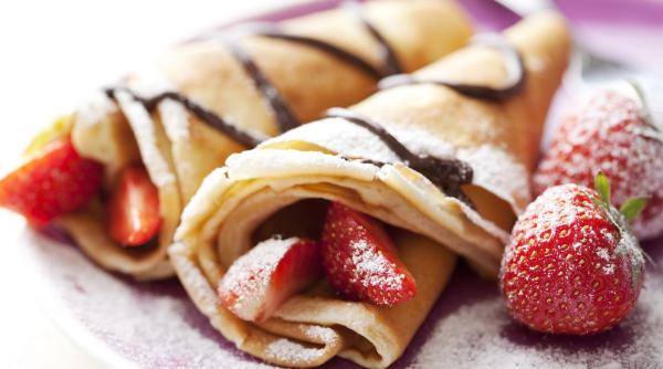 reteta clatite simplu si rapid desertul favorit de duminica