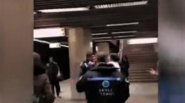 doua grupuri s au luat la bataie in centrul berlinului pentru spoturile de pe youtube