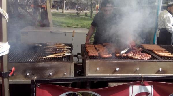 festivalul pescaresc de vineri pana luni in parcul national
