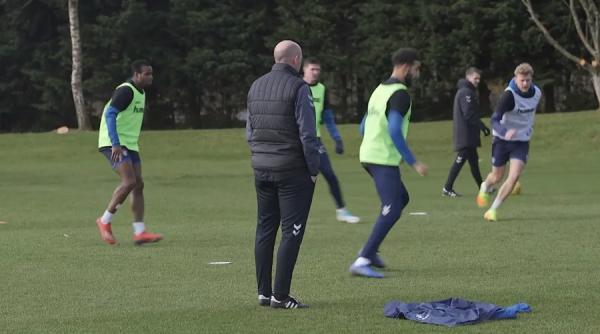 fost international batut in centrul orasului leeds