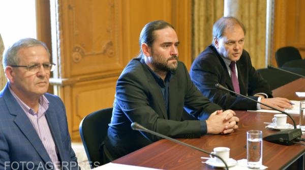 referendum intrebare plesoianu propunere pentru iohannis am o super idee