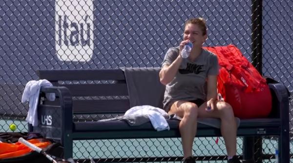 simona halep accidentare genunchi