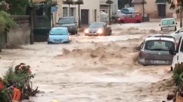 inundatiile au facut victime 17 persoane au murit