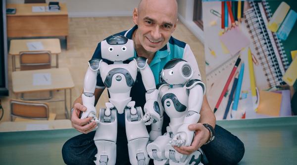 robotul nao terapeut pentru copiii cu autism