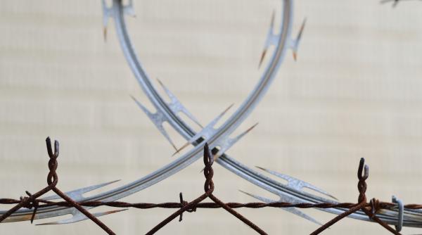 austria extinde controalele la frontierele cu ungaria si slovenia