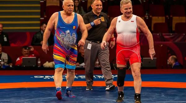 super show la campionatele europene de lupte doi sportivi de peste 70 de ani s au luat la tranta