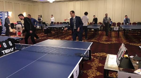 oficialii ue si vedete mondiale au jucat tenis de masa la bucuresti