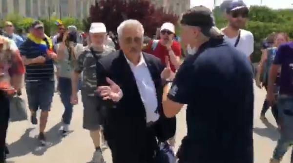 bacalbasa agresat de protestatari decizia procurorilor prima reactie a deputatului