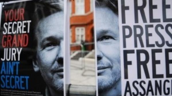 edward snowden despre arestarea lui assange  o zi trista pentru libertatea presei