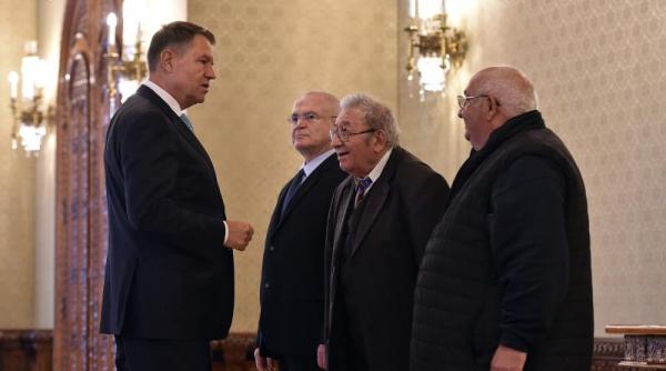 fosti detinuti politici   iohannis  discutie  e cutremurator trebuie sa fie trasi la raspundere
