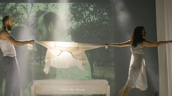 piesa de teatru care a cucerit europa oxygen va fi interpretata de antoaneta cojocaru si daniel pasacariu