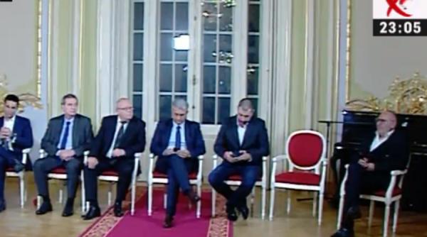 scandal in direct la realitatea tv hoandra du te la basescu si fa i ce vrei