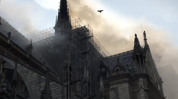 incendiu catedrala notre dame s au strans 700 milioane euro in mai putin de 24 de ore