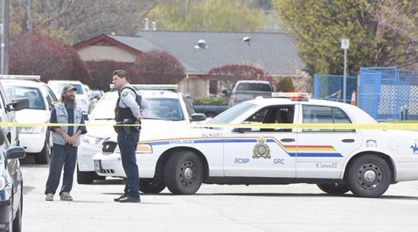 patru indivizi au fost executati in orasul penticton din canada
