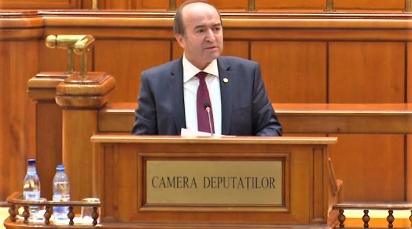 motiunea impotriva lui toader suspendata