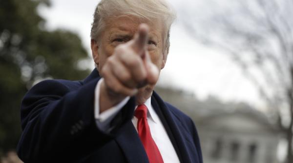 donald trump mare atentie sunt idiotenii absolute