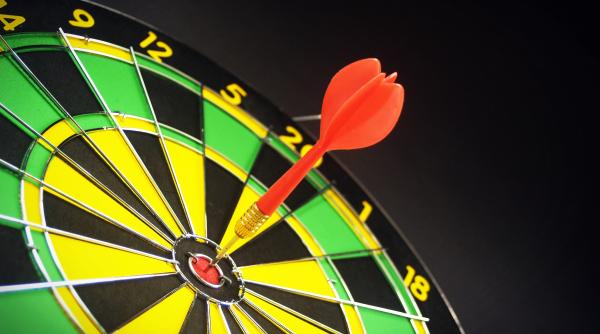 dcnews te premiaza castigatorul concursului pune intrebarea la referendum