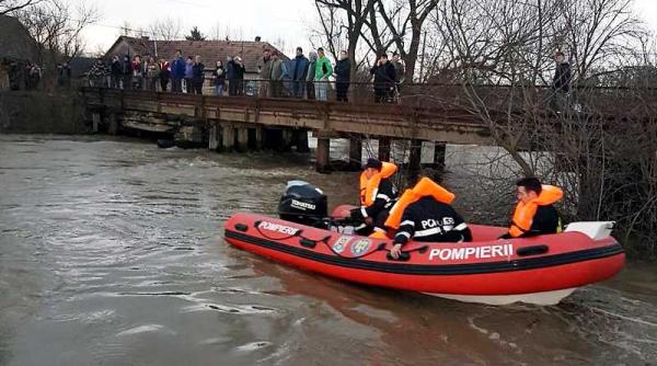 cod rosu de inundatii alerta de la hidrologi