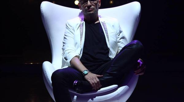 razvan ciobanu astrograma natala specialist dcnews despre prieteni faliment lumina reflectoarelor